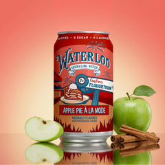 Waterloo sparkling water can featuring apple pie à la mode flavor with fresh apples and cinnamon sticks.